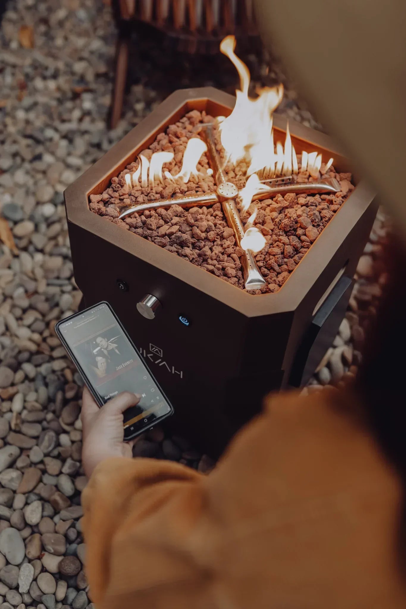 TAILGATER II W/BEAT TO MUSIC TECHNOLOGY